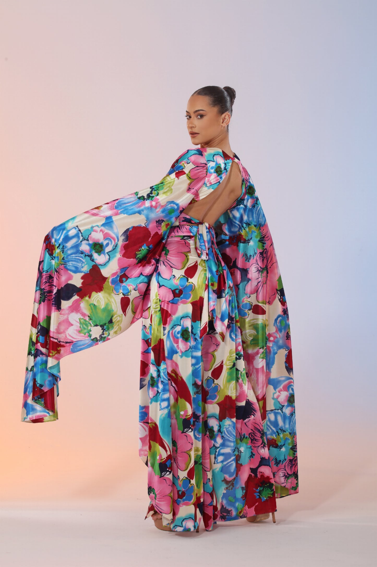 Luxe florals bloom flying sleeve crop top and split pants set