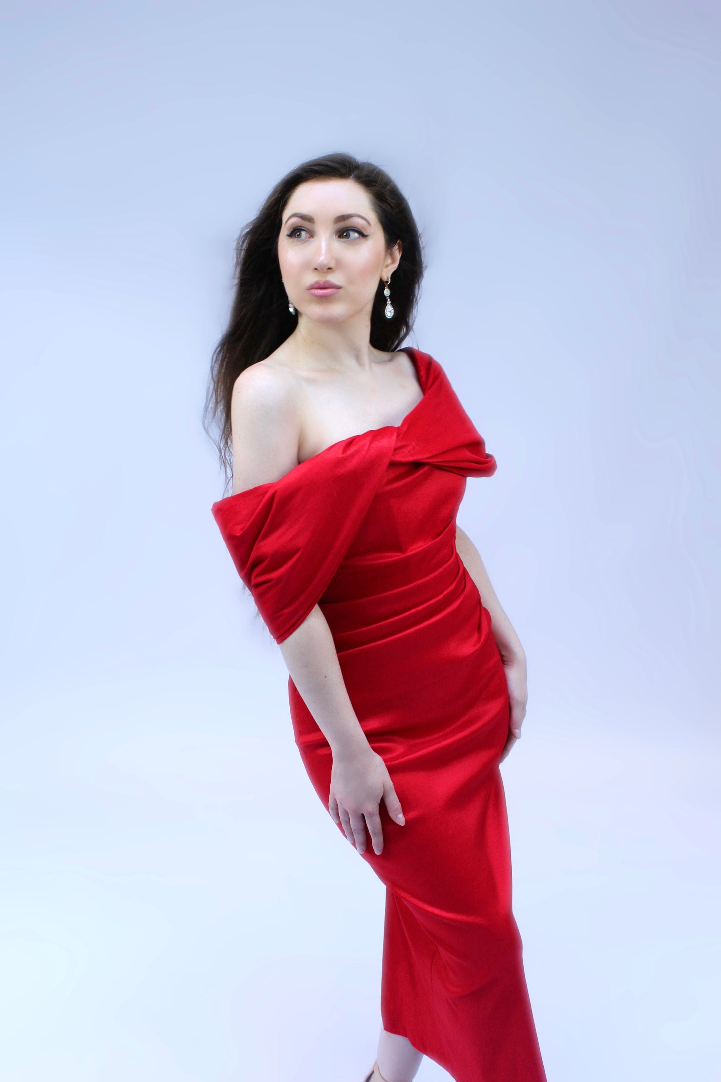 Off shoulder taffeta midi dress