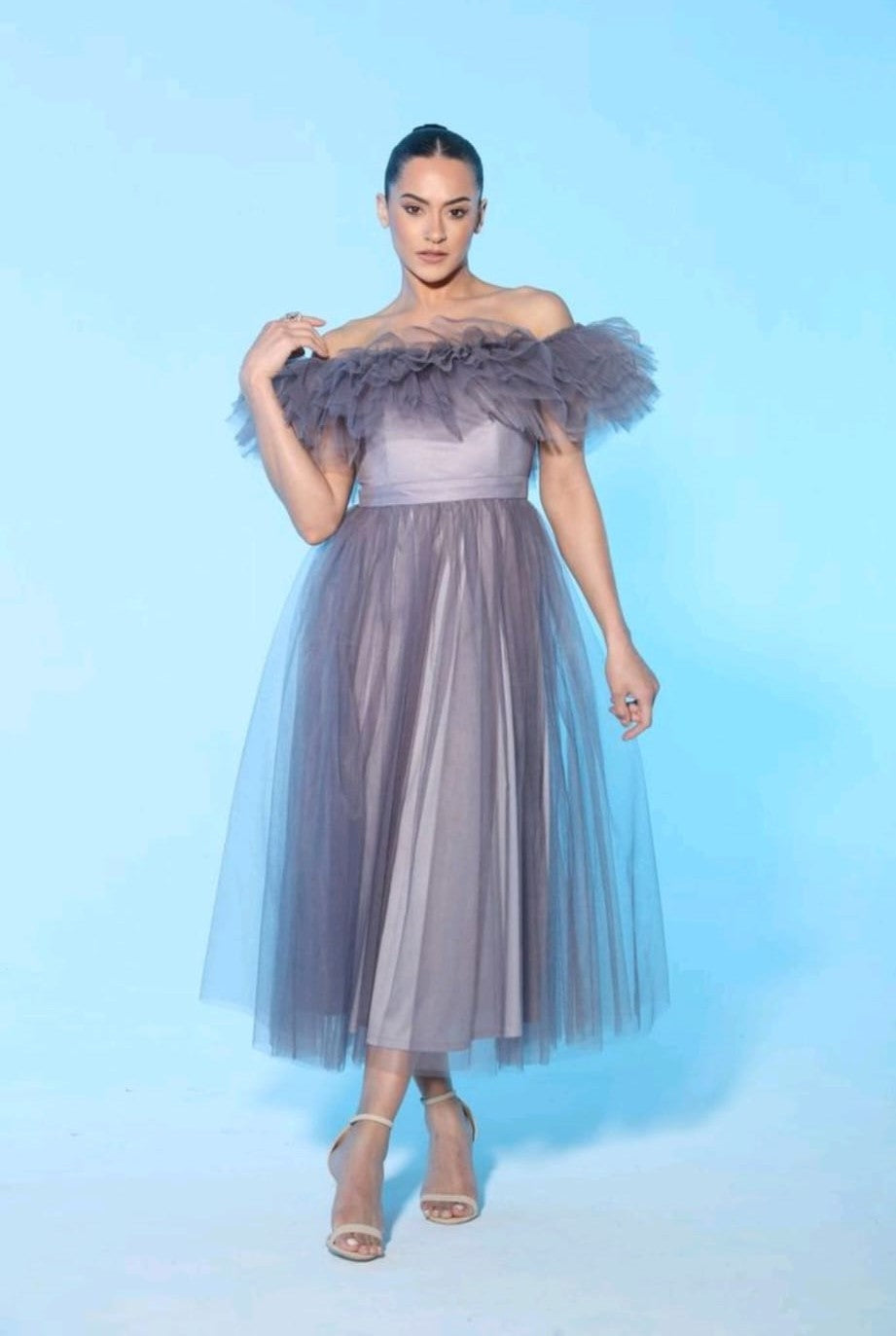 Elizabeth Off The Shoulder Tulle Midi Dress XLarge / Dark Grey Elizabeth Off The Shoulder Tulle Midi Dress XLarge / Dark Grey