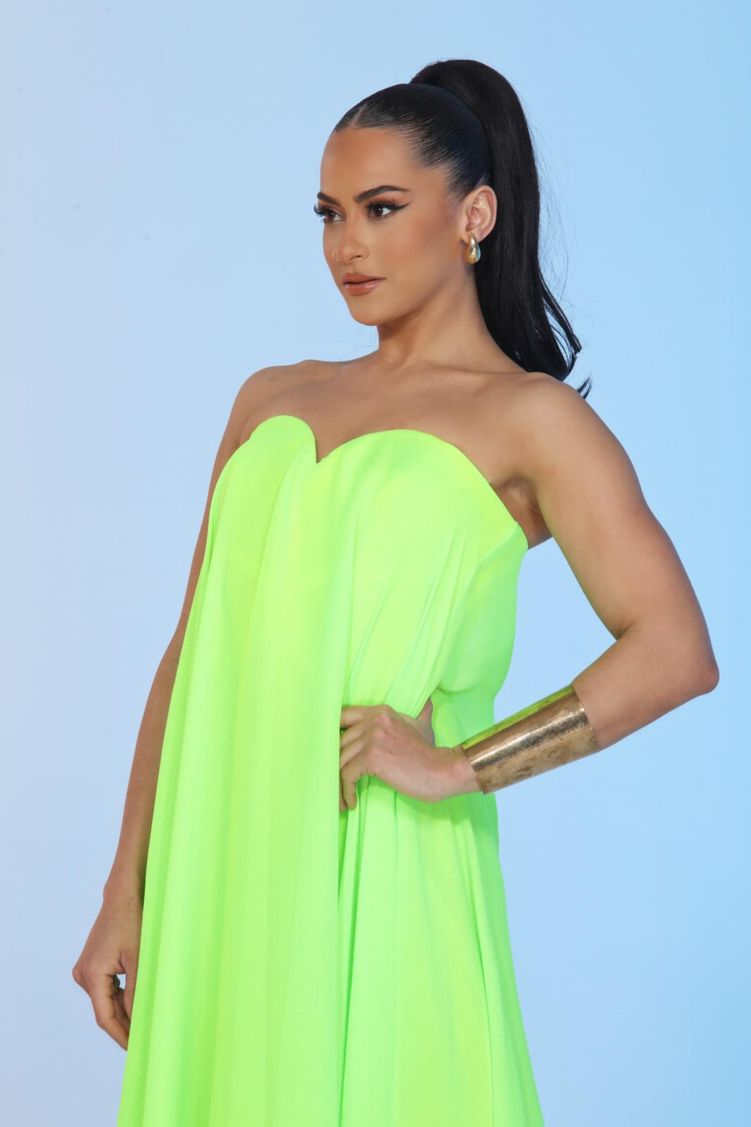 Mila strapless sweetheart gown