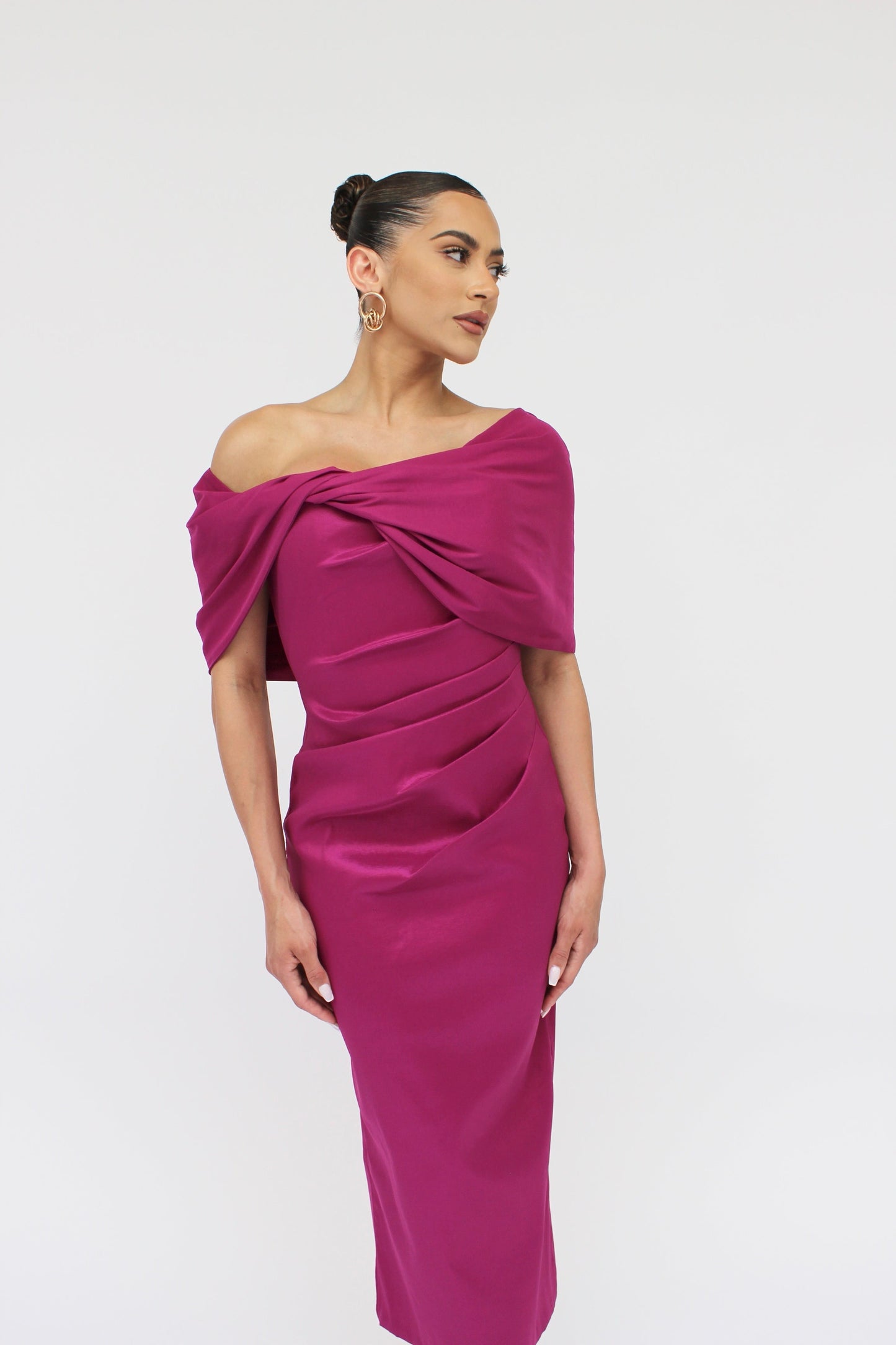 Off shoulder taffeta midi dress
