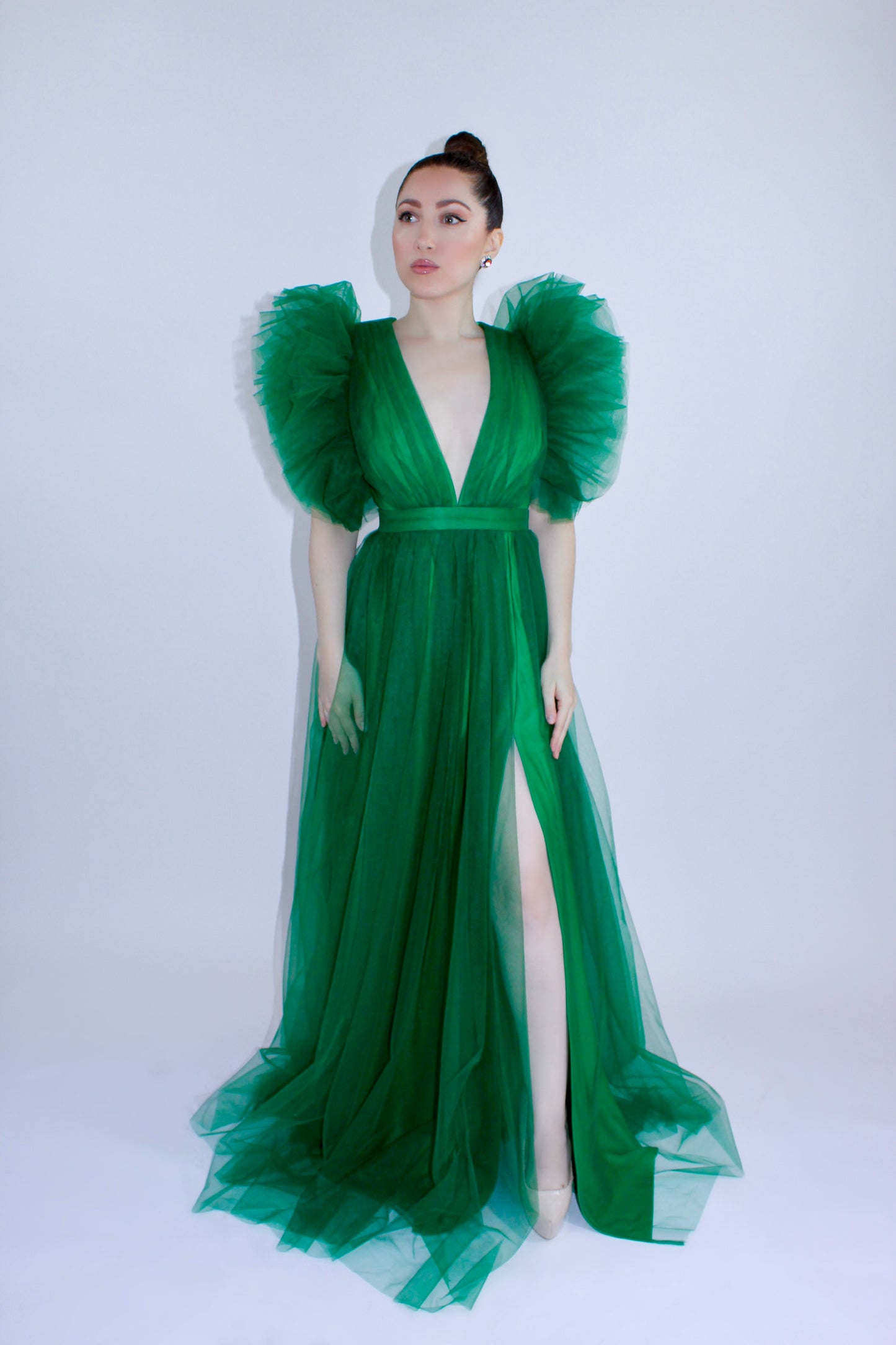 Pre-Order Glamourous puffy sleeve side slit tulle maxi gown