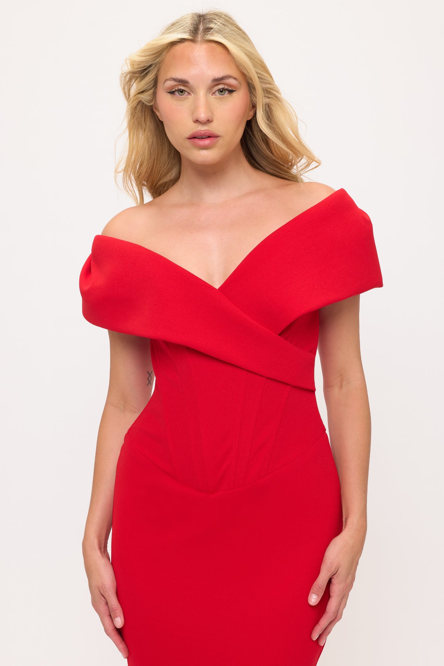 Off shoulder corset hourglass gown