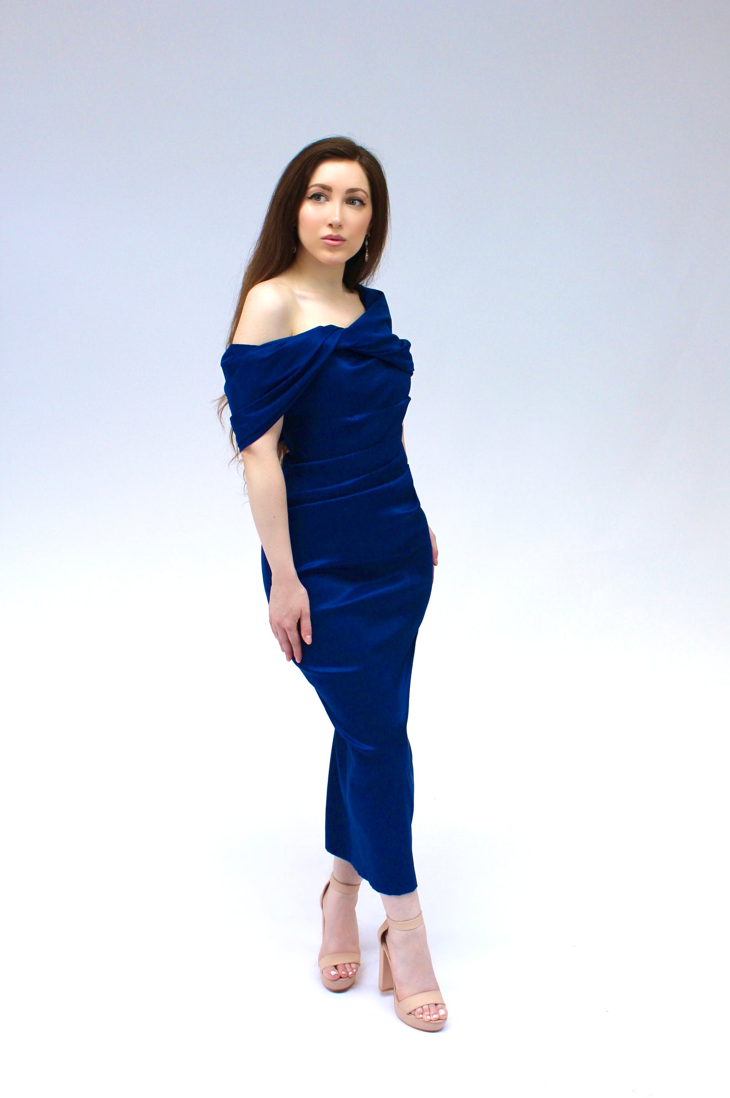 Off shoulder taffeta midi dress