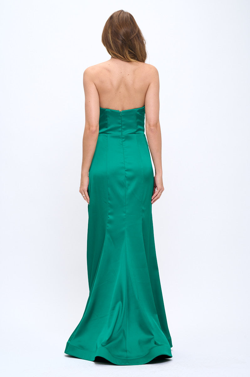 Classy chic strapless asymmetrical bodice gathered hourglass slit gown