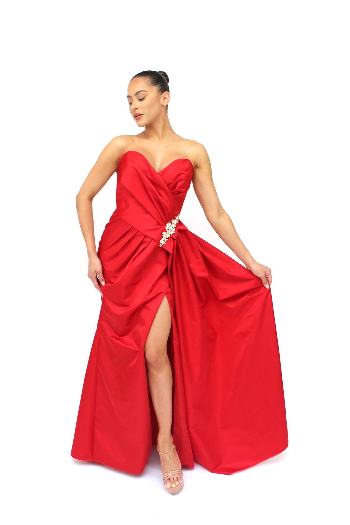 Formal elegance sweetheart embellished side slit draped gown