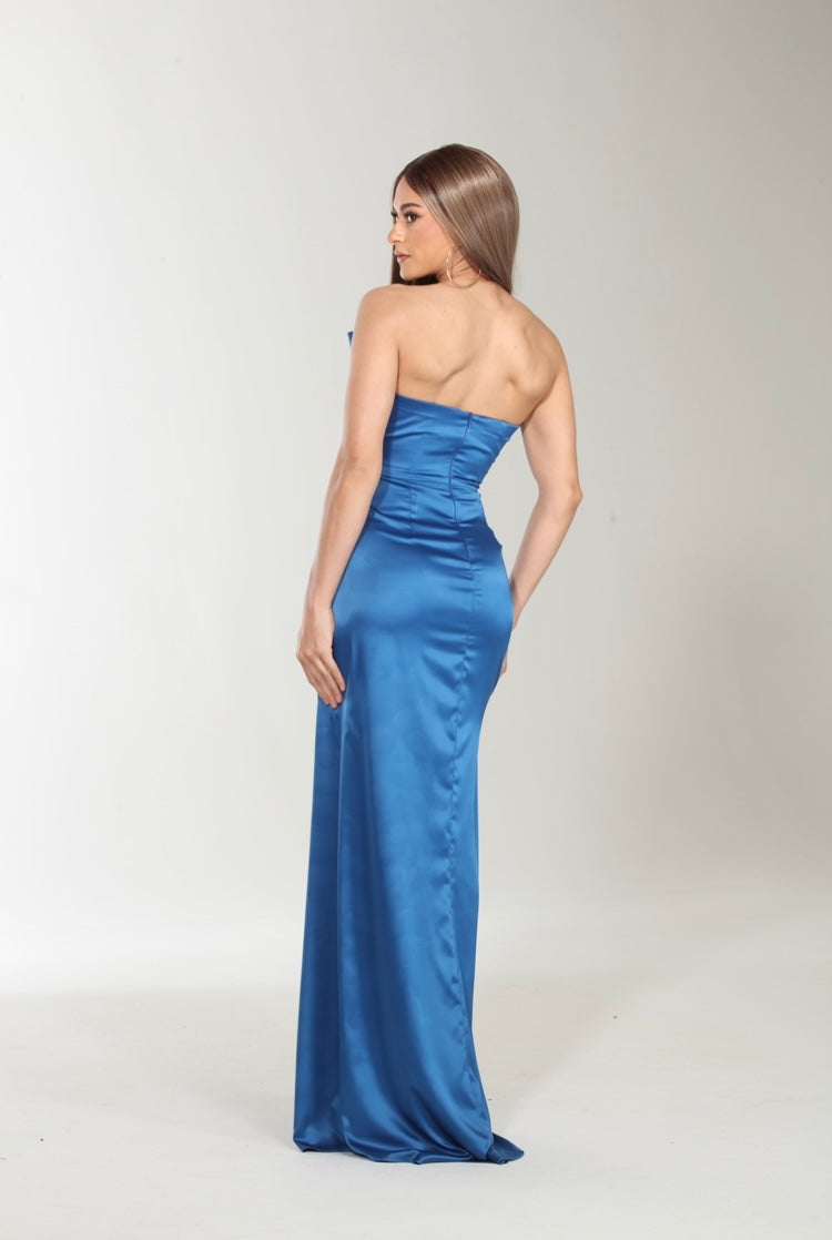 Strapless satin side slit maxi