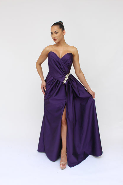 Formal elegance sweetheart embellished side slit draped gown