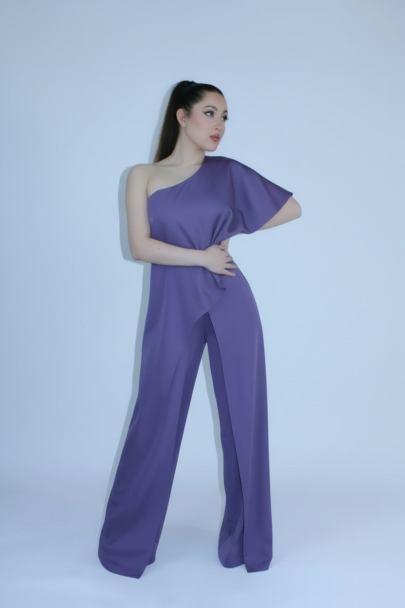Asymmetrical one shoulder jumpsuit