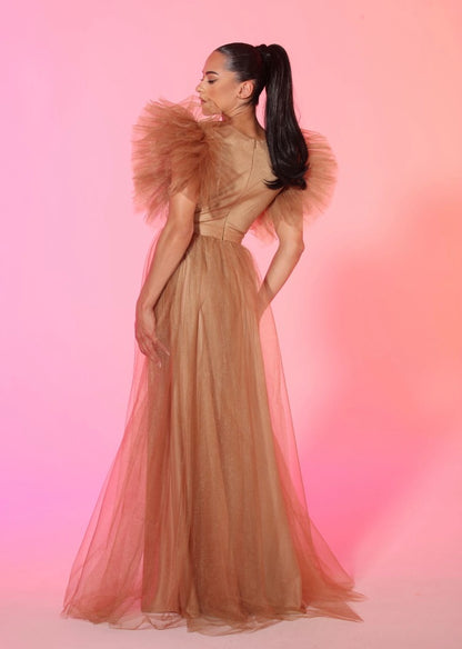 Glamourous puffy sleeve side slit tulle maxi gown