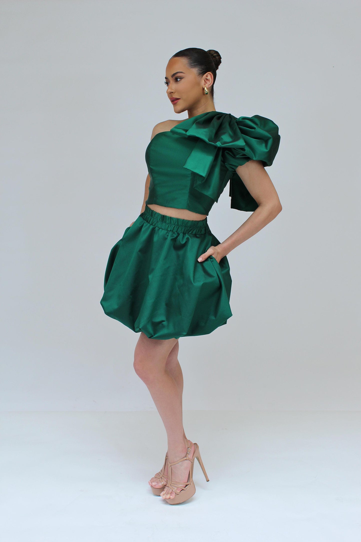 Run the party taffeta bow crop top and bubble hem skirt set