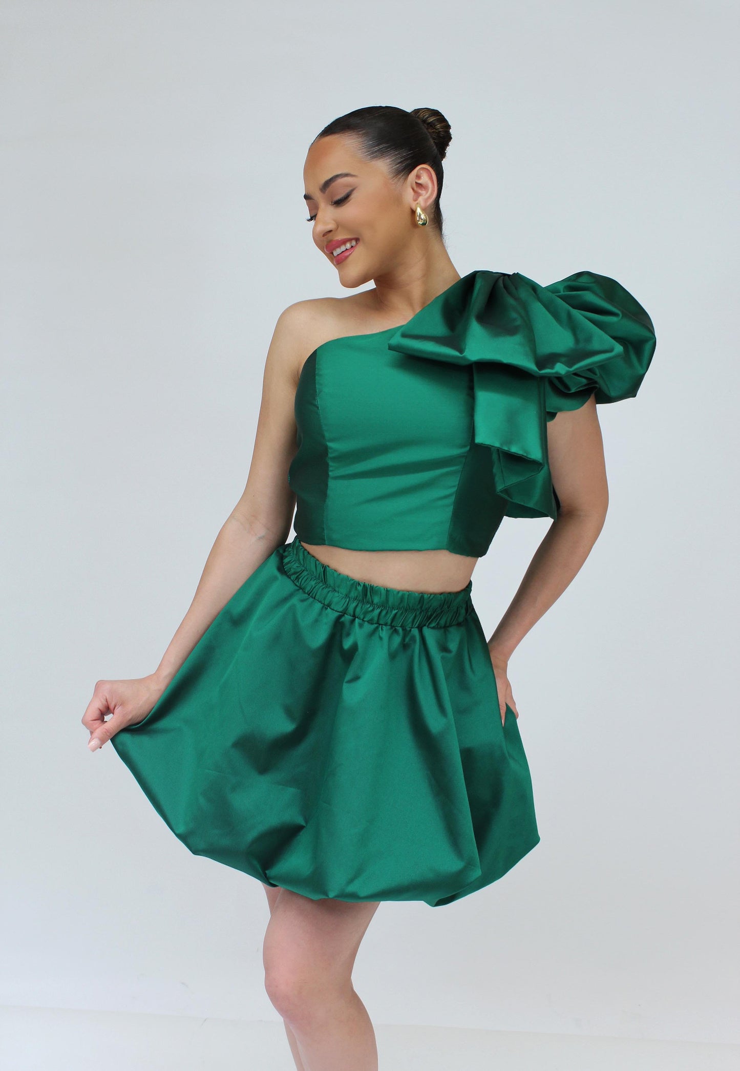 Run the party taffeta bow crop top and bubble hem skirt set