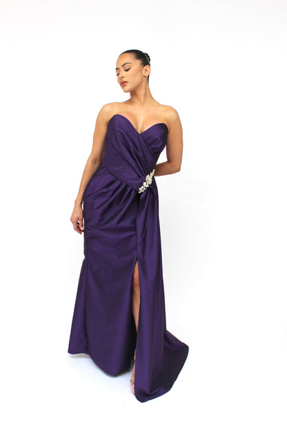 Formal elegance sweetheart embellished side slit draped gown