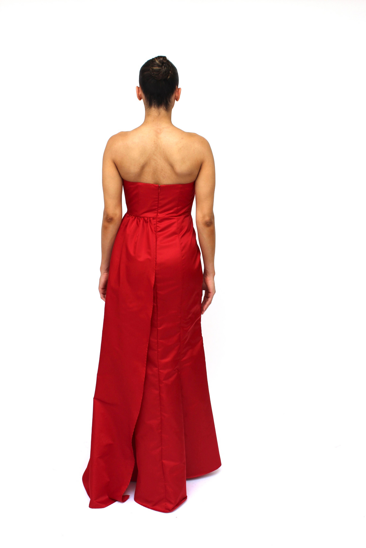 Formal elegance sweetheart embellished side slit draped gown