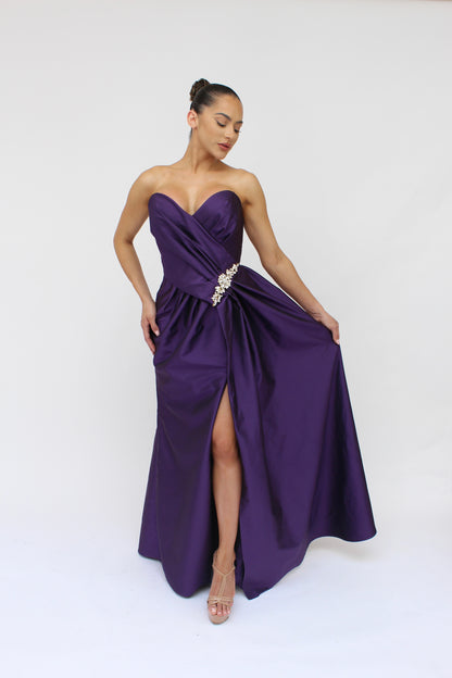 Formal elegance sweetheart embellished side slit draped gown