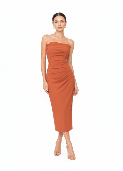 Flattering strapless ruched bodice form-fitting midi dress