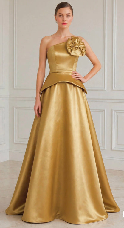 Strapless taffeta peplum ball gown