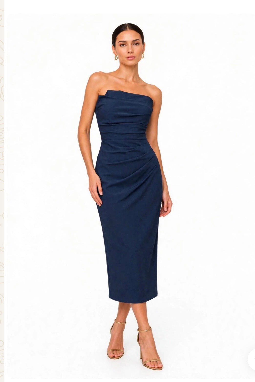 Flattering Strapless ruched bodice form-fitting midi dress