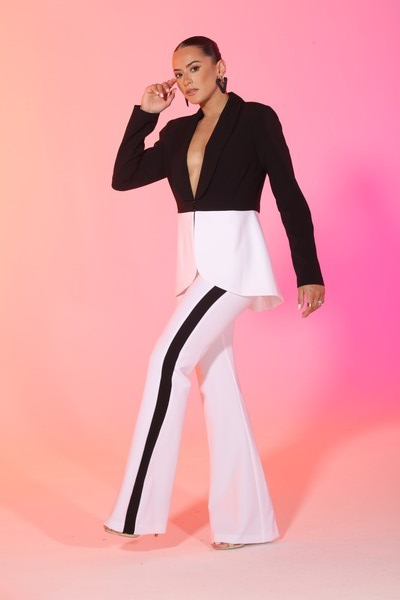 Preorder*Impressive Color block jacket and high waisted side striped pants suit set